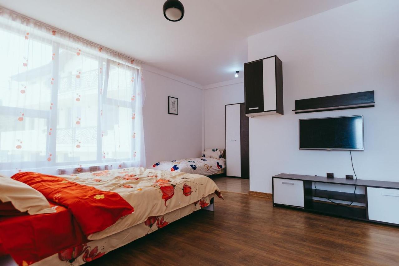 Casa Selly Hotel Tulcea Buitenkant foto